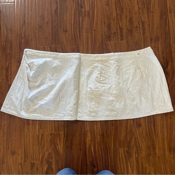 Lulus Truly Lovable Ivory Eyelet Embroidered Wrap Mini Skirt size XL - Picture 7 of 12